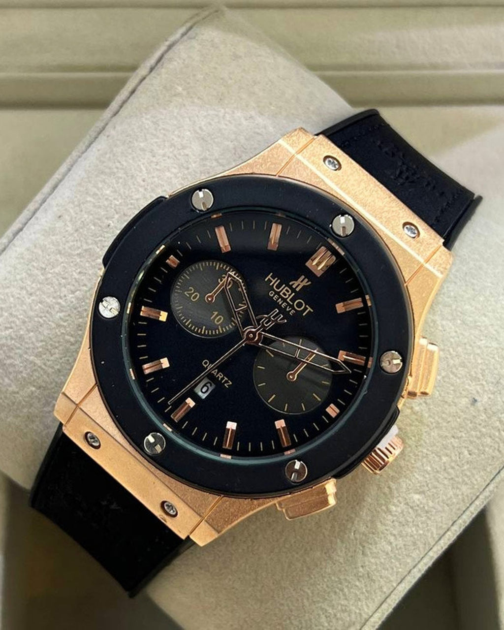 HUBLOT GOLD BLACK DIAL WITH LEATHER STRAIP