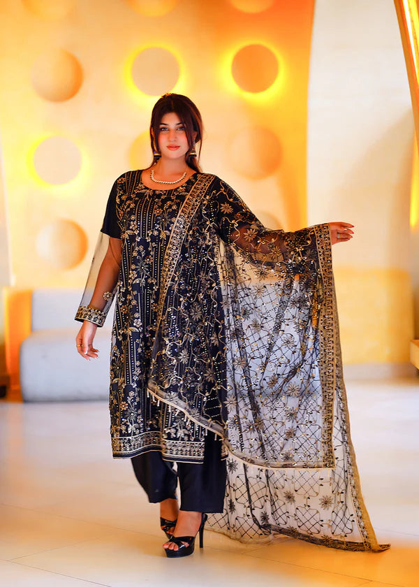 Embrioderd Suit with heavy Shawl | 3 pcs suit